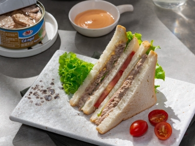 HALONG CANFOCO TUNA SANDWICH